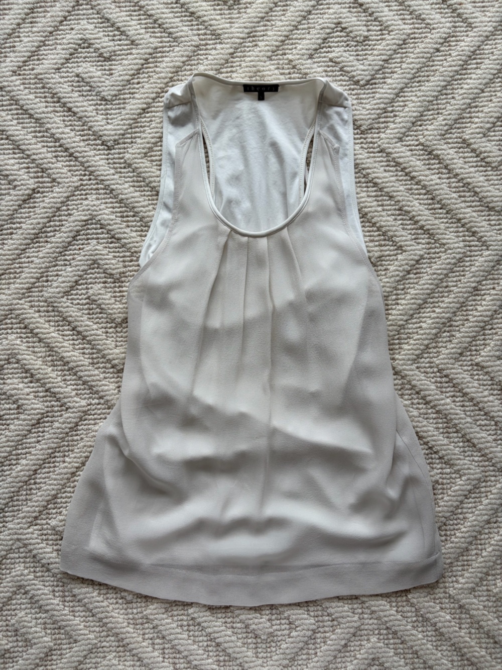 Theory Light Cream Scoop Neck Tank